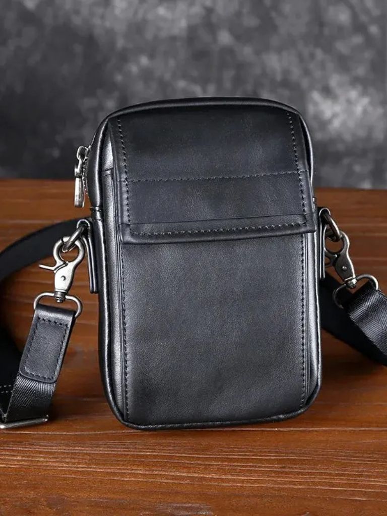 Andreas | Schultertasche aus Leder