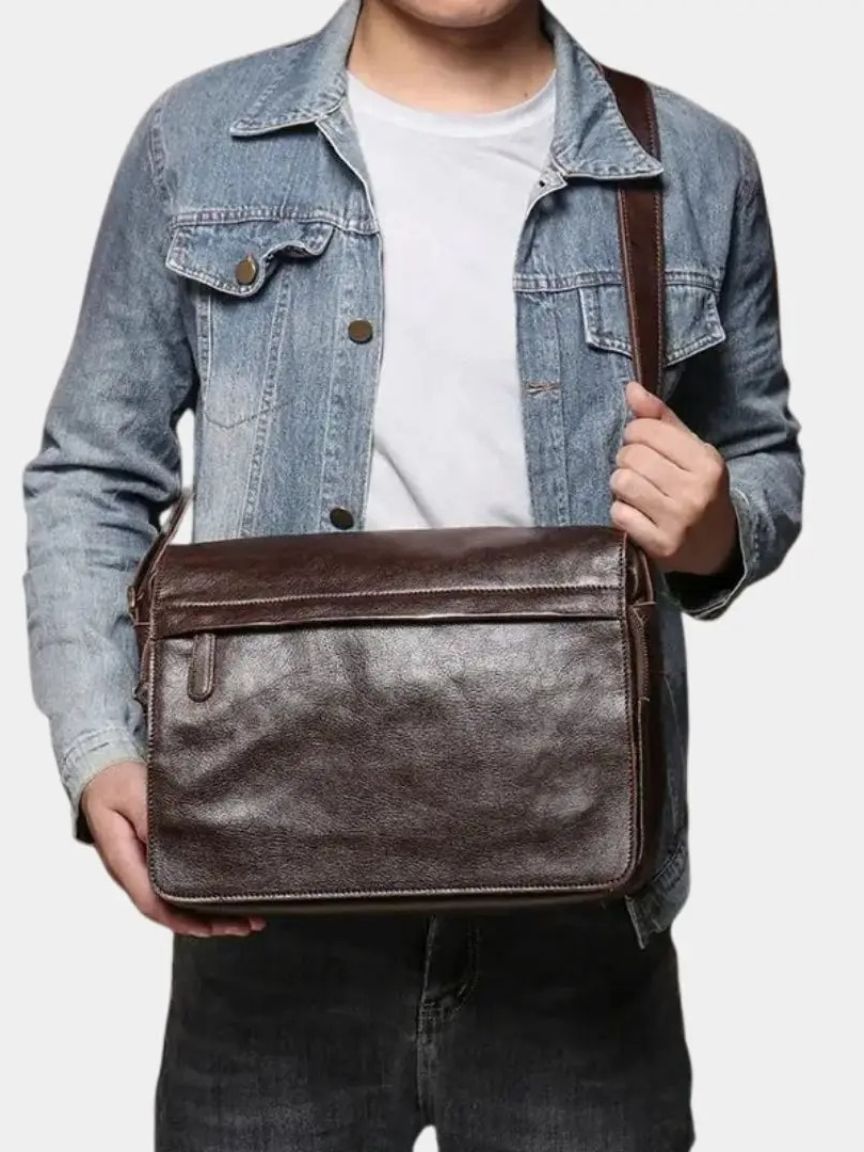 Lasse | klassische Messenger-Tasche