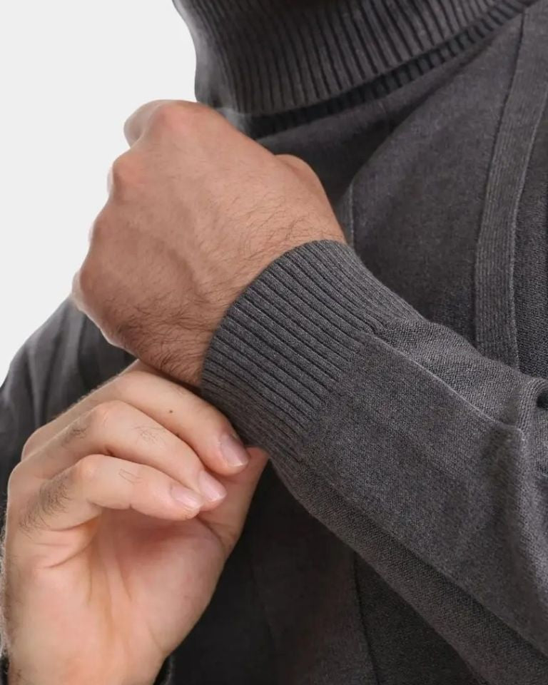 Lucas | Pullover mit hohem Kragen