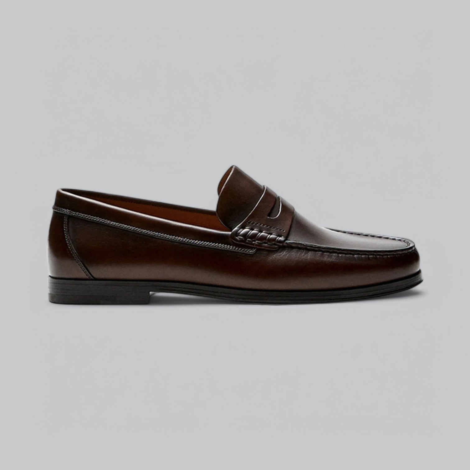 Elegante Mokassins aus Leder