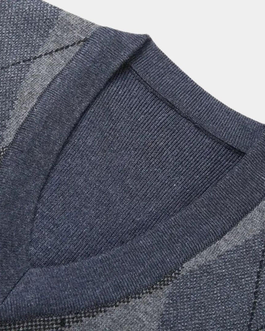 Jonas | akademischer Pullover