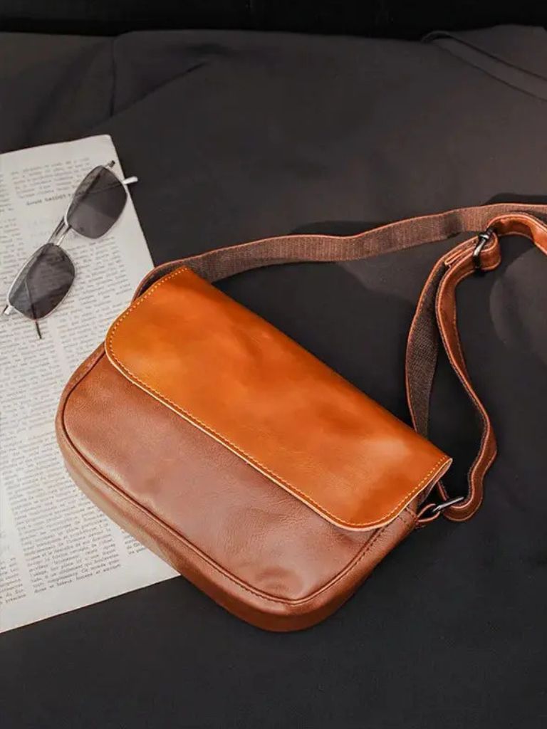 Martin | Schultertasche aus Leder Milano